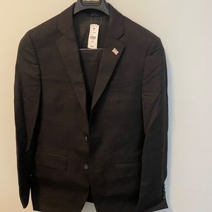 Boys Brooks Brothers suit